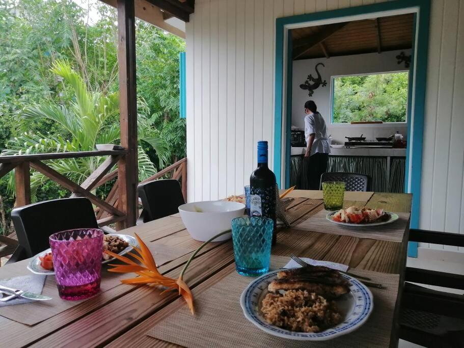 Mi Hermosa - Casa Islena A 70 Metros De La Playa Archibolds Kültér fotó